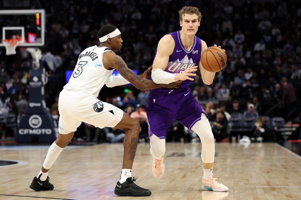 受媒体采访 受媒体采访