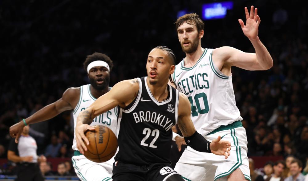 防守稳健的 防守稳健的