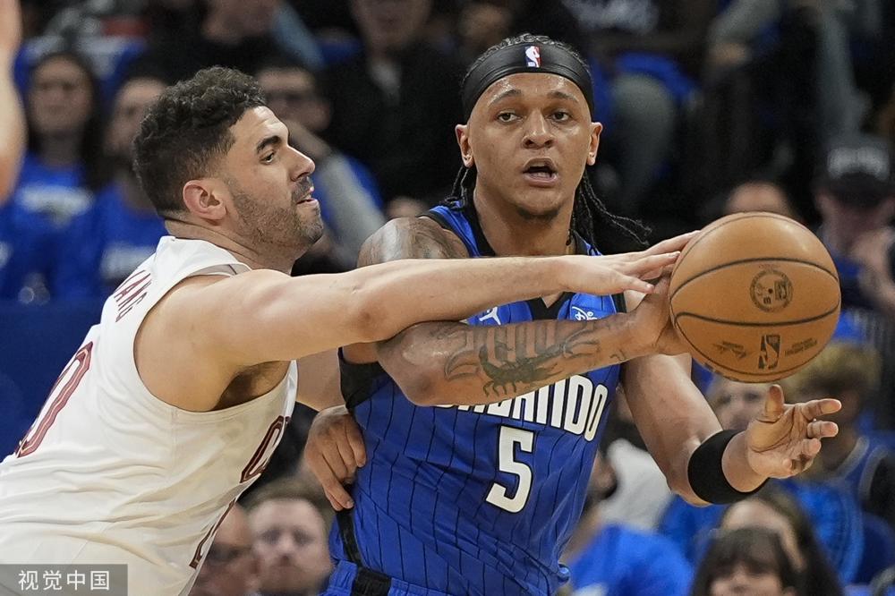 凌晨作战并 凌晨作战并